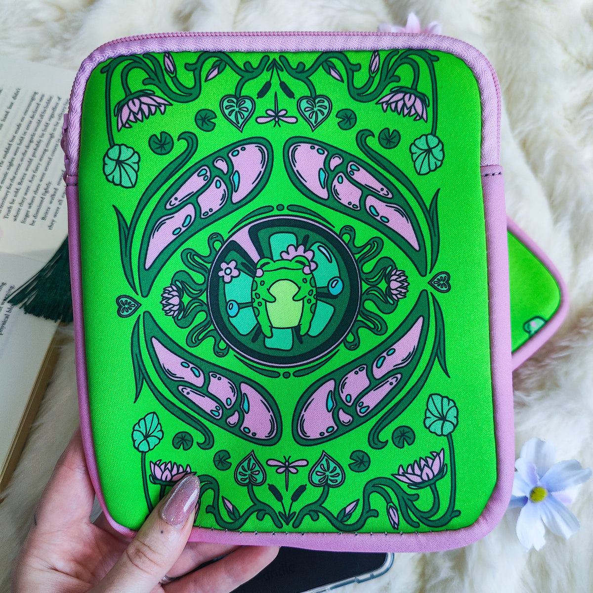 Pondering Frog E-Reader Pouch