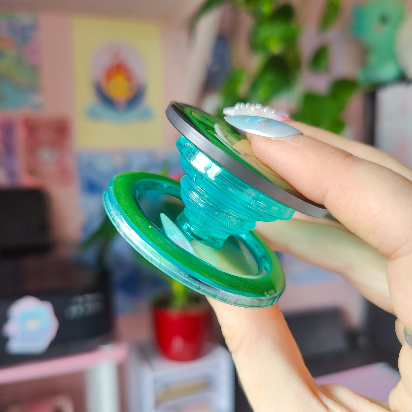 Pondering Frog Device Grip